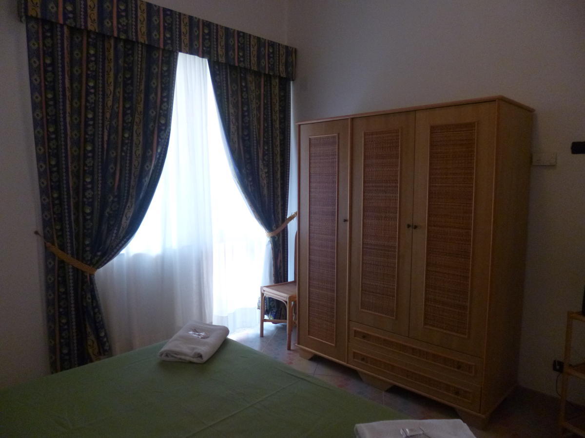 Il Poggio Di Tropea Hotel Parghelia Bilik gambar