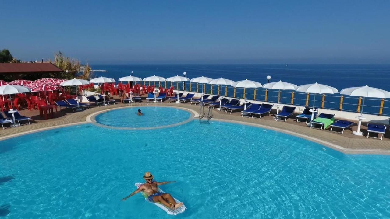 Il Poggio Di Tropea Hotel Parghelia Luaran gambar